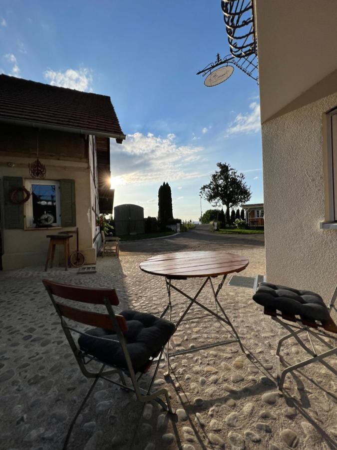 Cafe Canape, Wohlfuehlen Im Schoenen Hof Zwischen Ravensburg & Bodensee Luaran gambar